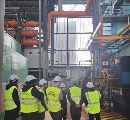 Apprendre sur le terrain : des étudiants en exploration à la chaufferie d’Hérouville 